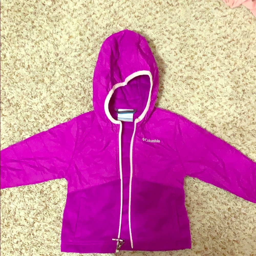 Lightweight hoodie jacket